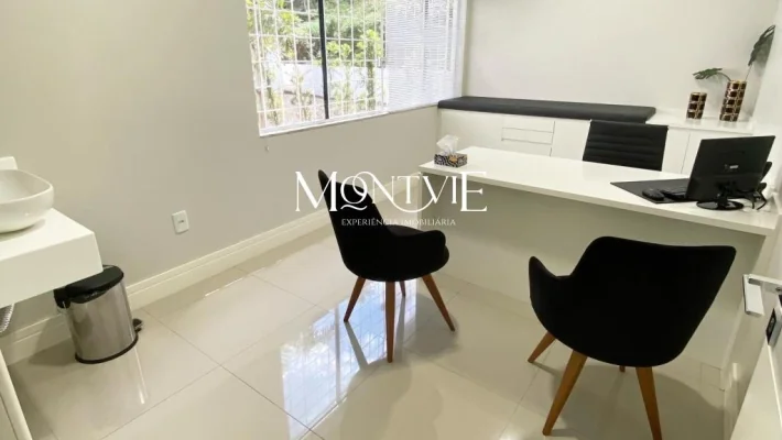 Excelente sala mobiliada