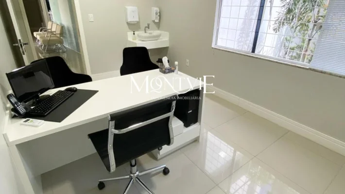 Excelente sala mobiliada