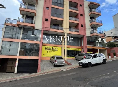 Semi mobiliado