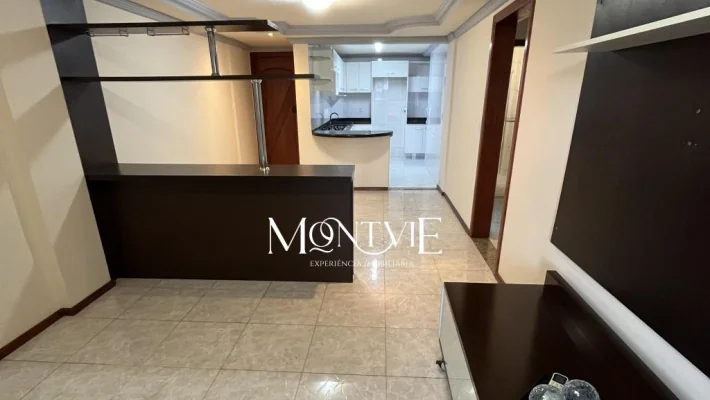 Semi mobiliado